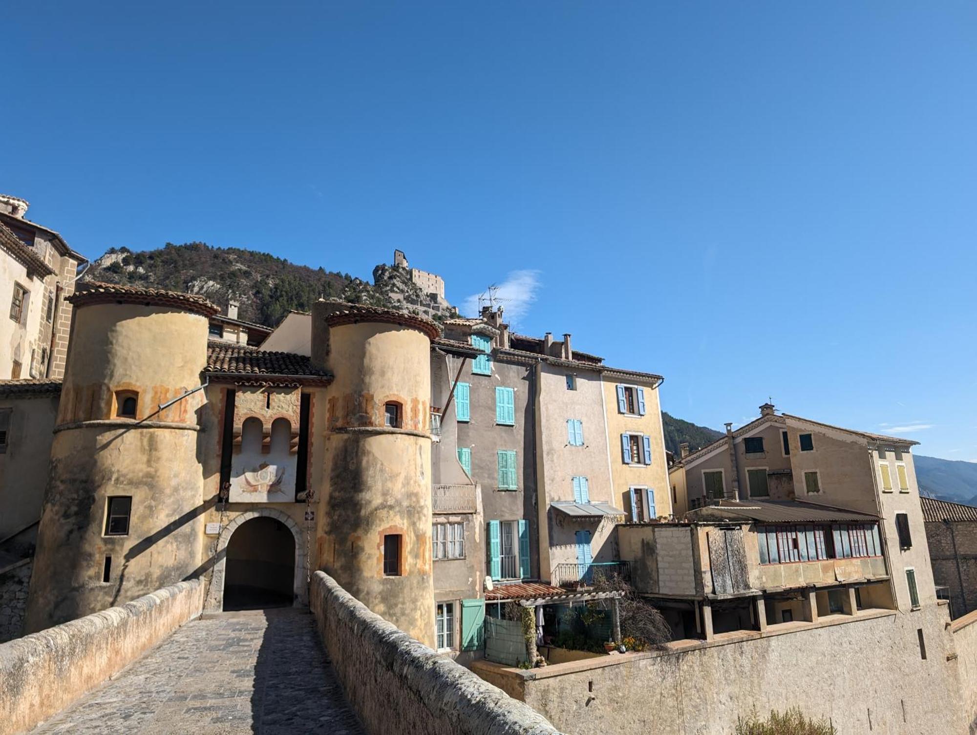 Duplex "La Belle Vue " Entrevaux Exterior foto